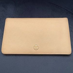 Chanel Vintage CC Wallet Beige Long Bifold Leather Logo Authentic Neutral
